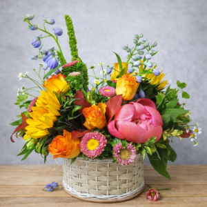 Whimsical Country Basket in Bright Shades
(Florist’s Choice)